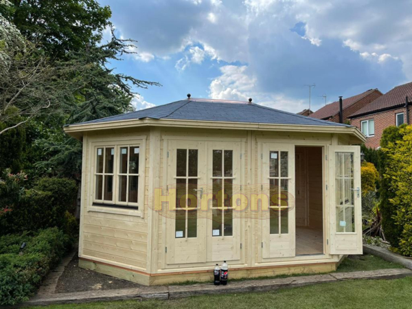 Paris octagonal summerhouse_1