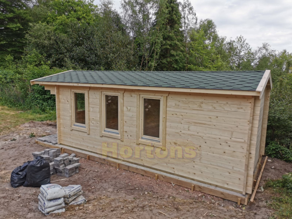 3m x 6m insulated log cabin 2